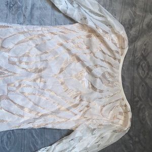 White Midi Dress w Long Sleeves❕